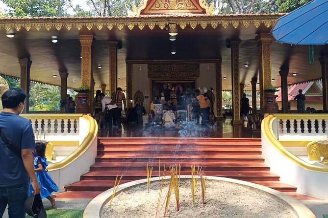 Private Siem Reap City Tour - Psar Chaa (Old Market): shopping with bartering time built in