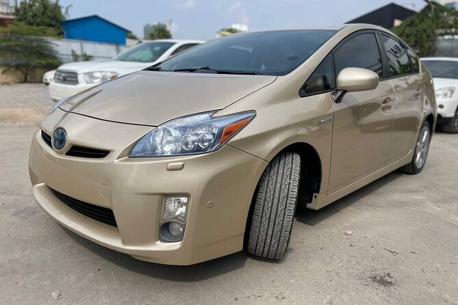 Private Taxi Siem Reap Airport or Hotel Transfer - The ride comfort: 4-seater for small groups, minivan for bigger ones