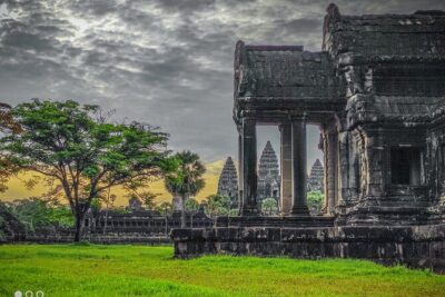 Private Temples and Lake Explorer - Ta Prohm: When the Jungle Starts Taking Over