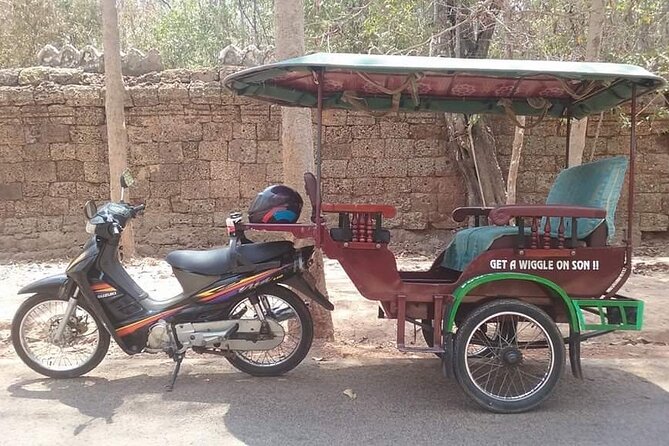 Private Tour in Angkor Wat by Tuk Tuk - Stop 2: Bayon Temple and the shift in belief
