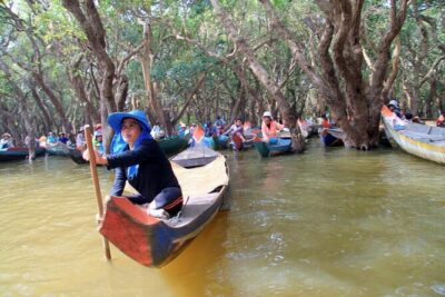 Private Tour to Kompong Phluk Off Beaten Track - The Tonlé Sap fishing village boat trip (about 2 hours)