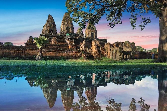 Private Tours Angkor Wat For 3 Days - Day 2: Banteay Srei pink carvings, then Neak Pean and Pre Rup scenery