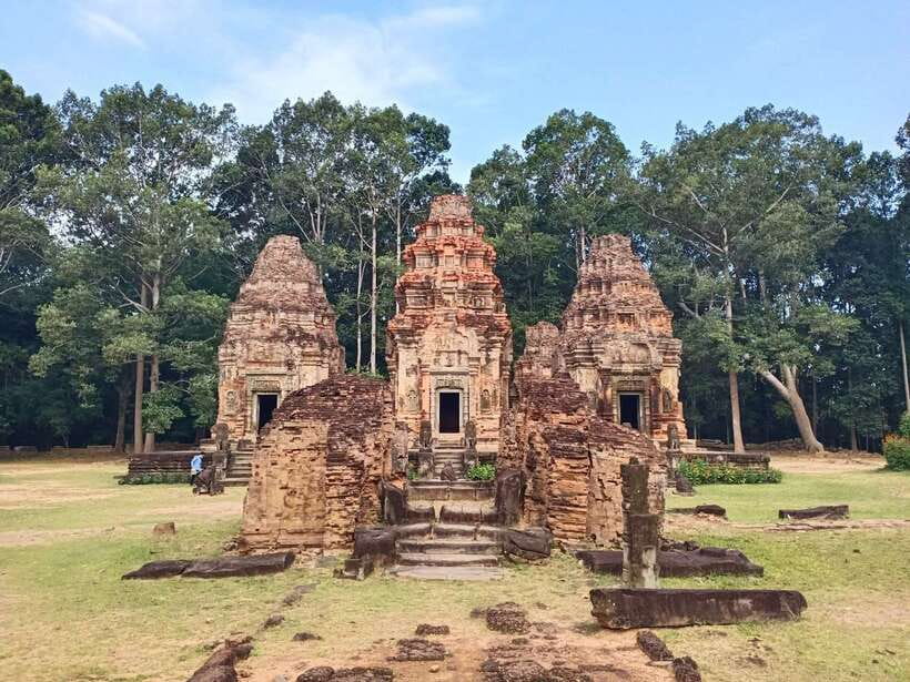 Private Trip to Banteay Srei, Rolous Group & Tonle Sap Lake - Key highlights you’ll feel immediately
