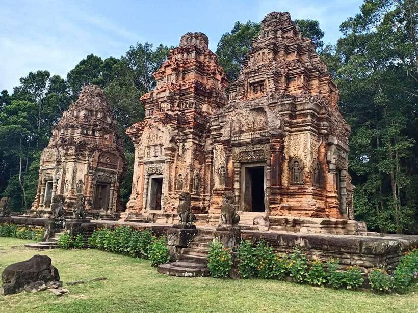 Private Trip to Banteay Srei, Rolous Group & Tonle Sap Lake - Why this Siem Reap day tour feels different from the big-crowd circuit