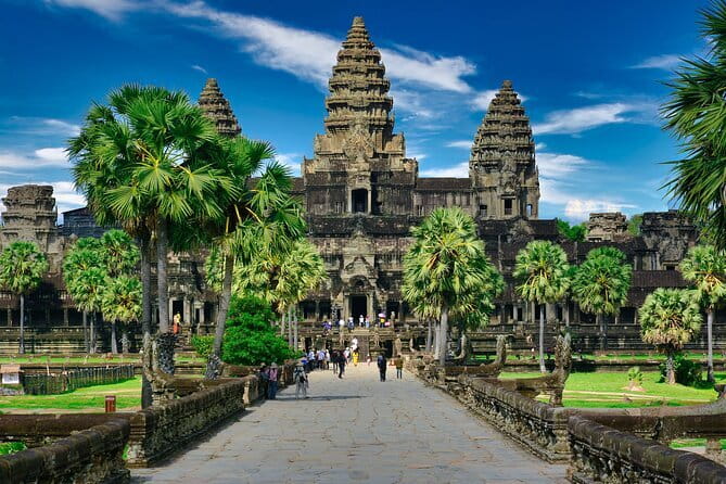 Private Two Days Siem Reap Temples Discovery Guided Tour - Key highlights you’ll feel right away