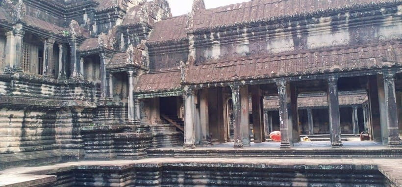Sharing Trip to Angkor Temple with sunset - Bayon Temple: 216 faces and carvings you’ll actually understand