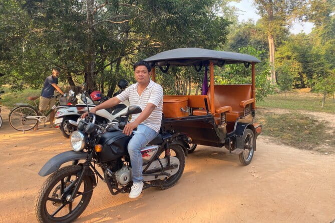 Siem Reap: 1 Day Angkor Wat + Sunrise Private Tour with Tuk-Tuk - Private tuk-tuk comfort (and why it changes the day)