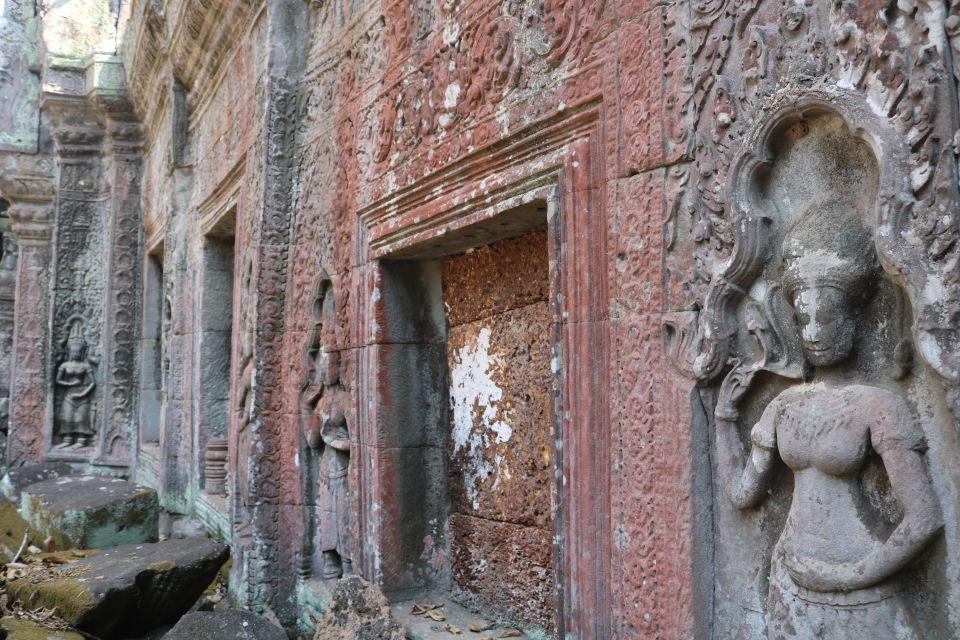 Siem Reap: 2-Day Temple Highlights Sunrise and Sunset Option - Angkor Thom: South Gate, Bayon Faces, and the Terrace Stops