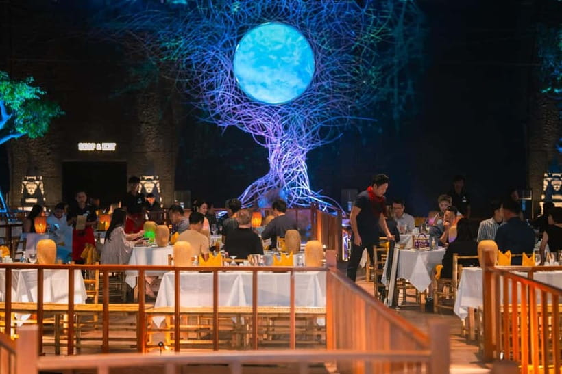 Siem Reap: A Spectacular Show with Optional Dinner - Souvenirs and photo spots after the show