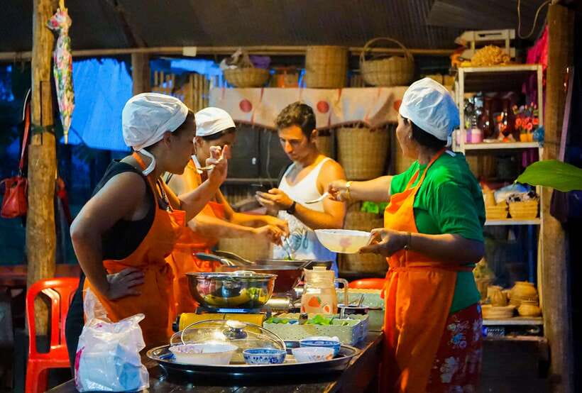 Siem Reap: Afternoon Cooking Class & Village Tour - The ride out of town: rice paddies and temple scenery on the way