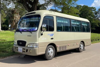 Siem Reap Angkor International Airport Transfer or Pick-Up - The Car Experience: Air Conditioning, Cleanliness, and Small Comforts