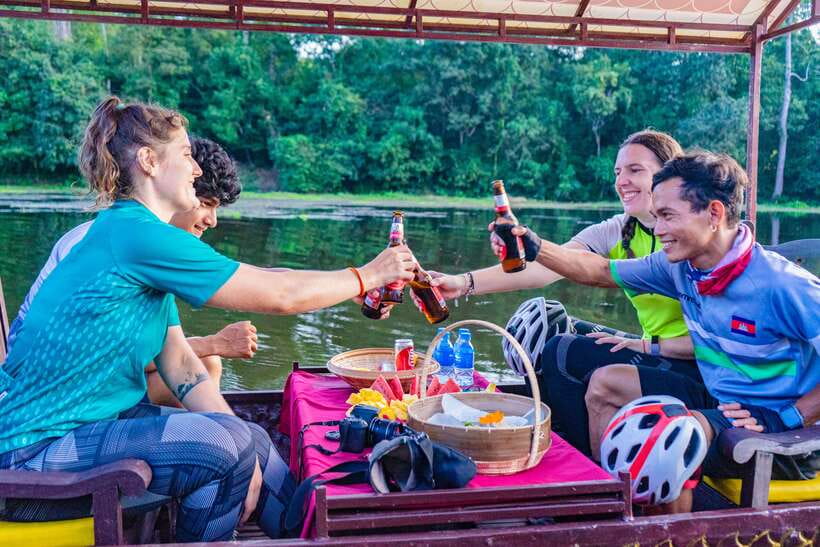 Siem Reap: Angkor Sunset Bike & Boat Tour /E-Bike Available - The half-day schedule that actually feels like a day off