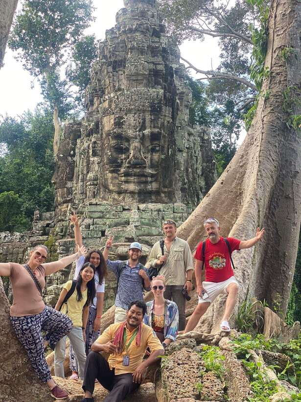 Siem Reap: Angkor Wat 2-Day Tour with Sunrise and Sunset - Guides and the Small Details That Make the Difference
