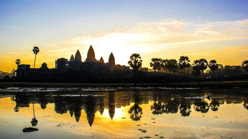 Siem Reap: Angkor Wat, Bayon & Ta Prohm Guided Tour - Price and value: $16 tour fee plus ticket costs
