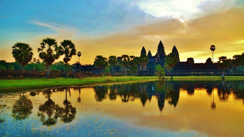 Siem Reap: Angkor Wat, Bayon & Ta Prohm Guided Tour - What to wear and pack for a smooth temple day