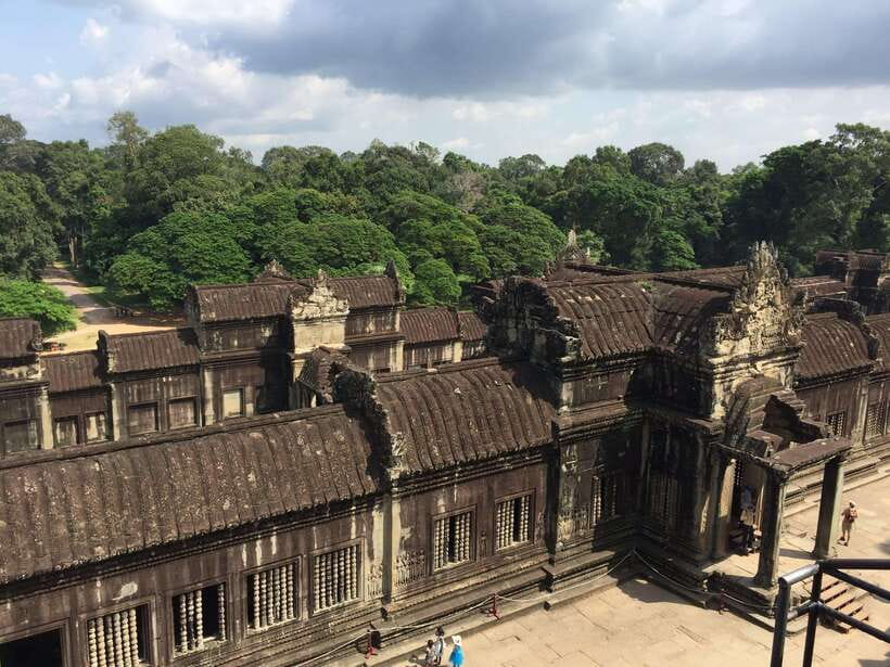 Siem Reap: Angkor Wat Half-Day Trip with Local Guide - Timing: Why This Half-Day Beats the Sunrise Rush