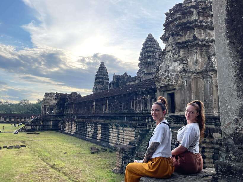 Siem Reap: Angkor Wat Private full Day Tour - Pickup timing and the ticket office stop: start strong