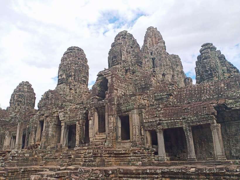 Siem Reap: Angkor Wat Private Tour by Tuk Tuk - Price and logistics: How the value works at $13 per person
