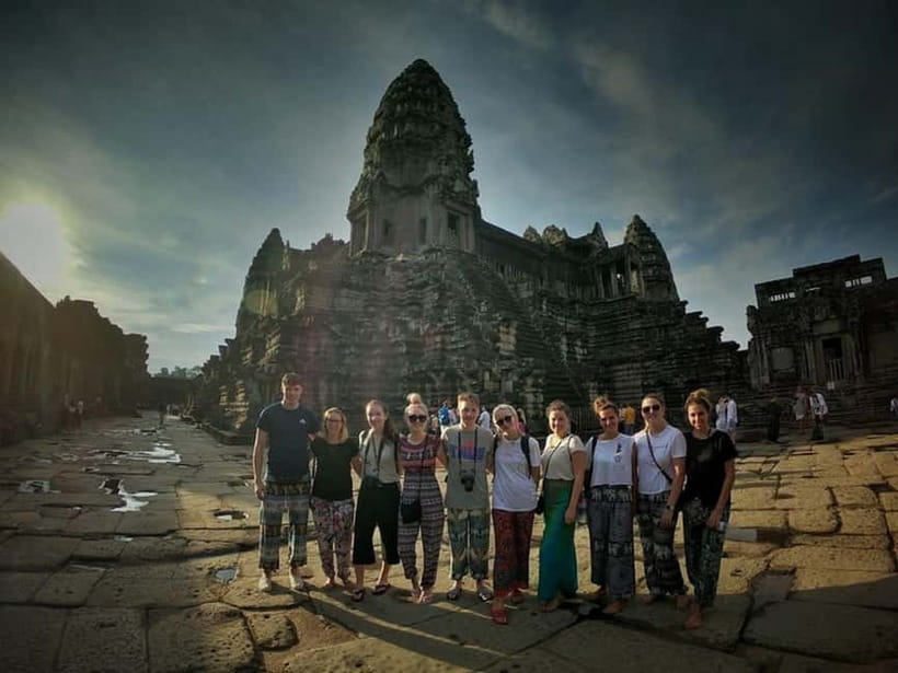 Siem Reap: Angkor Wat Private Tour with Sunrise - Transport, comfort, and the guide experience that changes everything