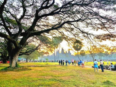 Siem Reap: Angkor Wat Sunrise Tour With Small Group - Price and logistics: what the $12 does and doesn’t cover