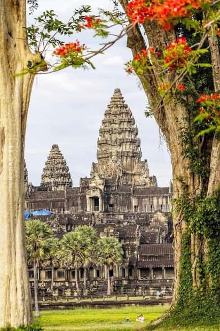Siem Reap: Angkor Wat Tour with Italian-Speaking Guide - Ta Prohm, Angkor Thom, and the Small Circuit hit list