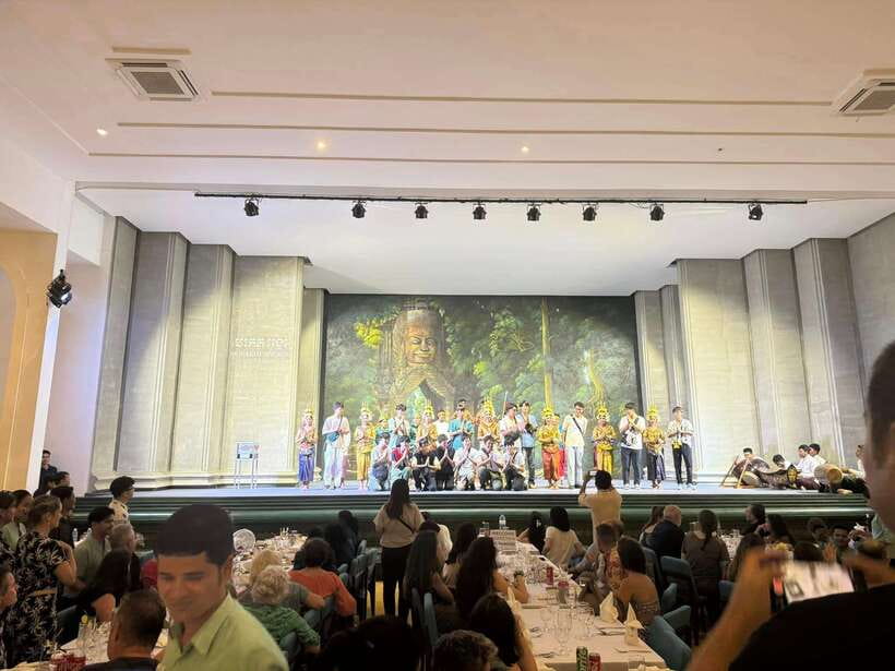 Siem Reap: Apsara Dance Show with Buffet Dinner & Tuk-Tuk... - Should you book this Siem Reap Apsara dance + buffet night?