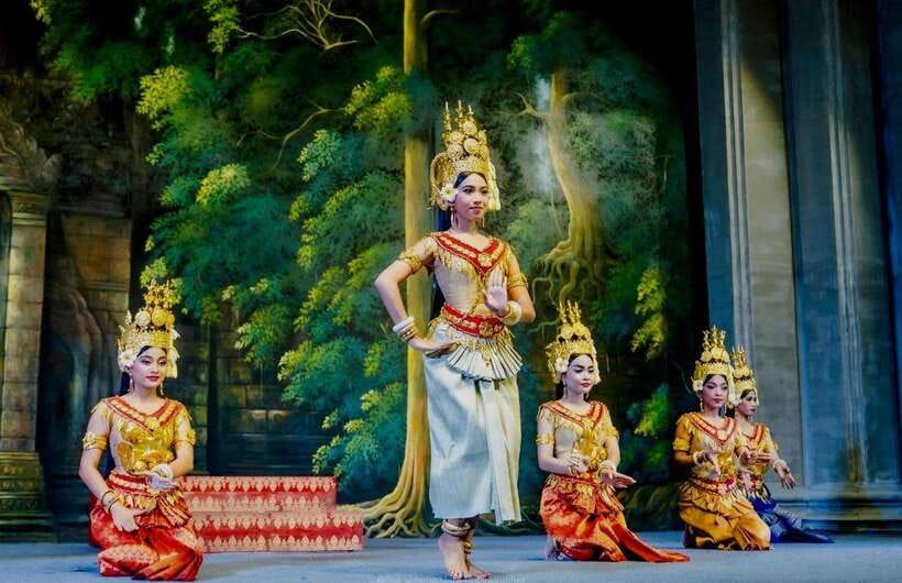 Siem Reap: Apsara Dance Show with Buffet Dinner & Tuk-Tuk... - Tuk-tuk pickup: the part that makes it feel effortless