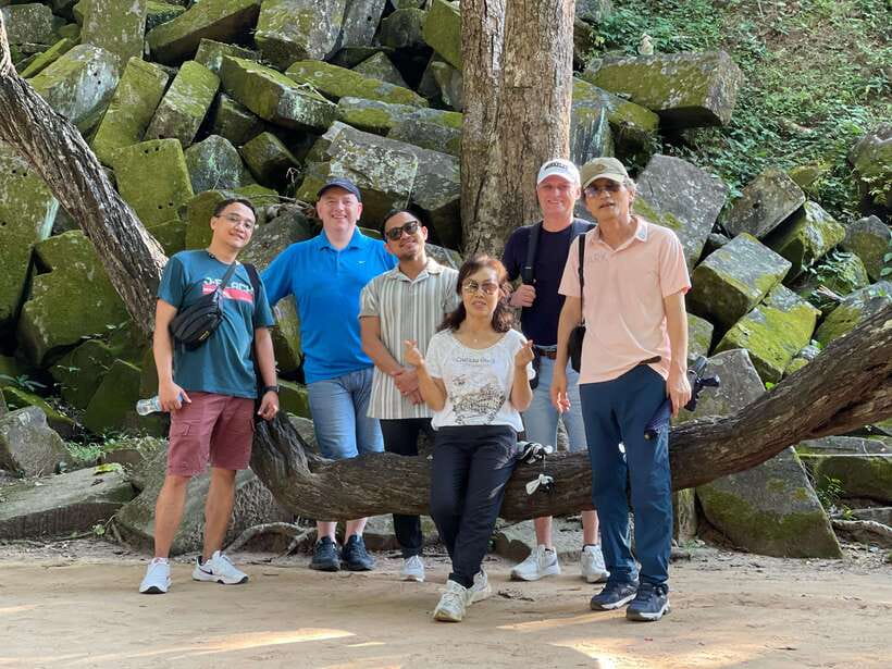 Siem Reap: Beng Mealea, Banteay Srei & Kulen Waterfall Trip - The cliff viewpoint: panoramic views and a quick photo mission