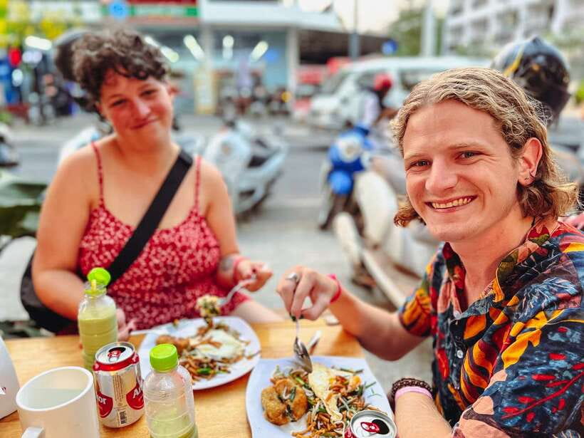 Siem Reap: Cambodia local street foods and local guide - Who this street food tour is best for