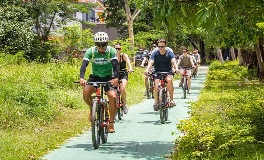Siem Reap City Haft Day Bike Tour - Wat Thmey Killing Fields Memorial: quiet facts, heavy context