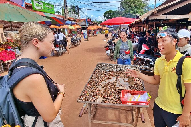 Siem Reap Countryside Jeep Tour - Khmer lunch on stilts: food with a view