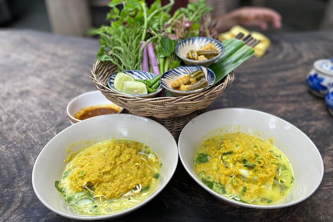 Siem Reap: Evening Foodie Vespa Tour / Tuk Tuk Available - Nom Banh Chok in Phum Num: The Khmer Noodle Moment You’ll Remember
