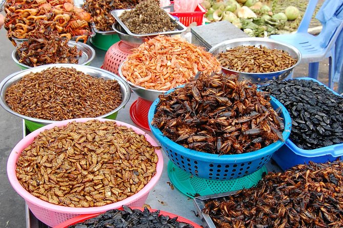 Siem Reap Evening Street foods Tours by Tuk Tuk - The Human Touch: Guides, Attention, and Getting Photos Without Stress