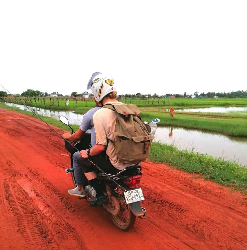 Siem Reap: Fishing in the rice fields, in the villages of Siem Reap - What the Rice Fields Feel Like (And Why the Spots Change)