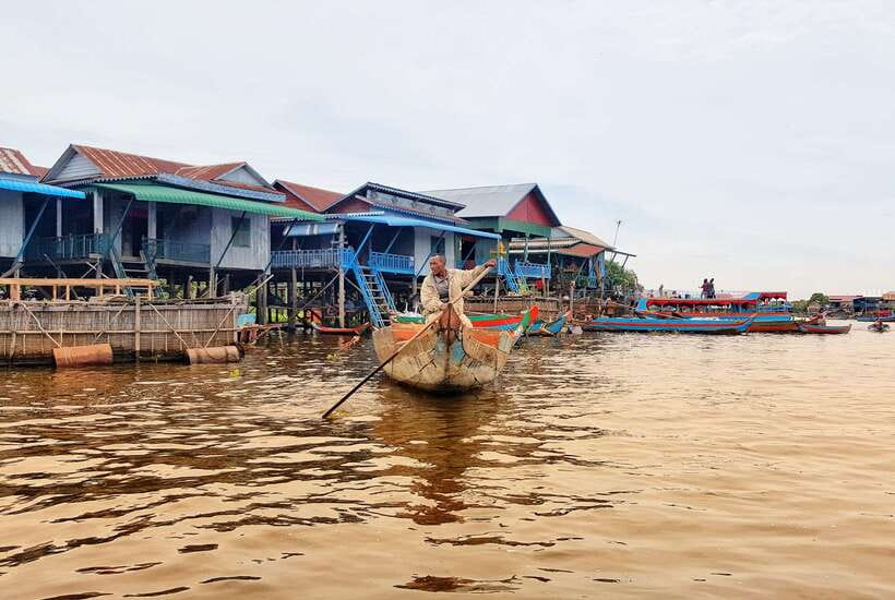 Siem Reap: Floating Village and Sunset Private Boat Tour - The Lake’s Big Water Story: Up to Eight Meters