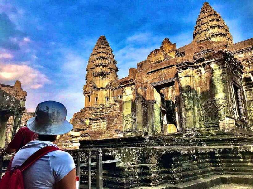Siem Reap: Full Day Angkor Wat Temple Tour with Sunset - Who Should Book This Angkor Wat Sunset Tour