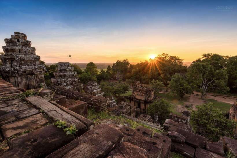 Siem Reap: Full Day Angkor Wat Temple Tour with Sunset - Terrace of the Leper King and Terrace of the Elephants