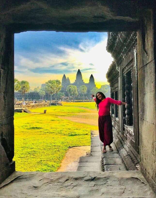 Siem Reap: Full Day Angkor Wat Temple Tour with Sunset - Ta Prohm: The Jungle Path Experience That Changes the Mood