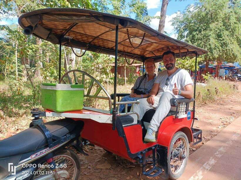 Siem Reap: Grand Circle Temples Tour With Private Tuk-Tuk - Tips to get the most out of your morning and photos