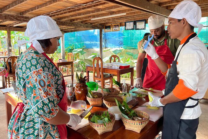 Siem Reap Guided Day Trip to Local Village and Cooking Class - Quick tips to make the most of your cooking class
