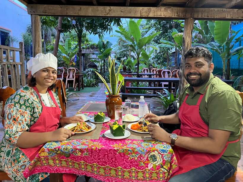 Siem Reap: Guided Day Trip to Local Village & Cooking Class - Becoming a Chef for a Day: Fish Amok, Green Mango Salad, and Banana Dessert