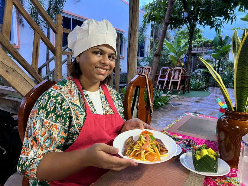 Siem Reap: Guided Day Trip to Local Village & Cooking Class - Walking Through Local Life After Lunch