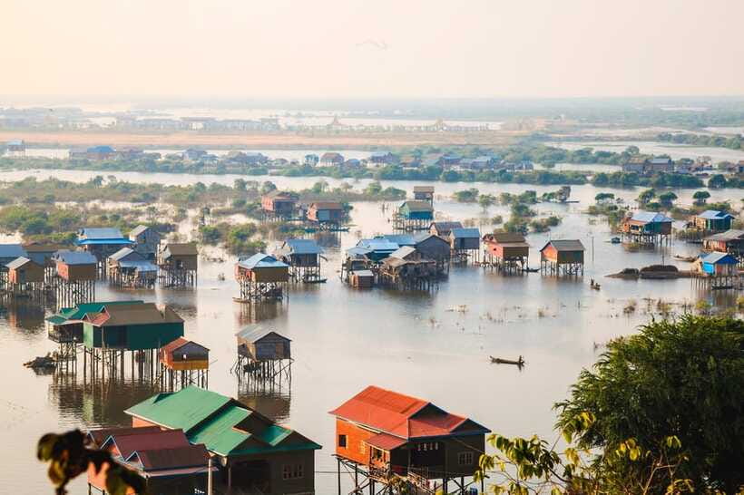 Siem Reap: Half-Day Kampong Phluk with Sunset, Boat & Guide - Mangrove canoe option (Oct–Jan): a quieter way to watch the light change