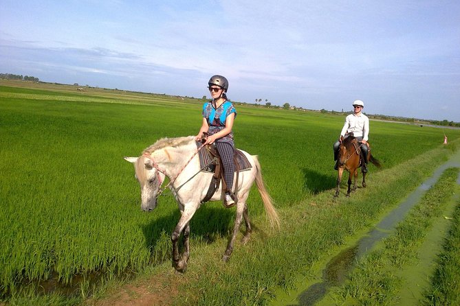 Siem Reap Happy Horse Riding Free Pick-up & Drop-off - How the 1–3 hour ride works (and why the time choice matters)