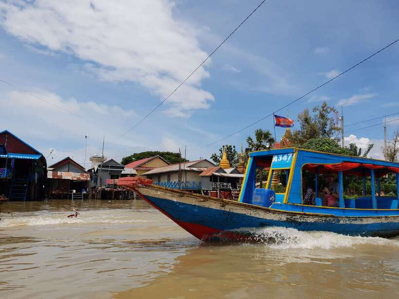 Siem Reap: Kompong Khleang Floating Village Guided Tour - A Seasonal Look at Tonle Sap’s Stilt Worlds
