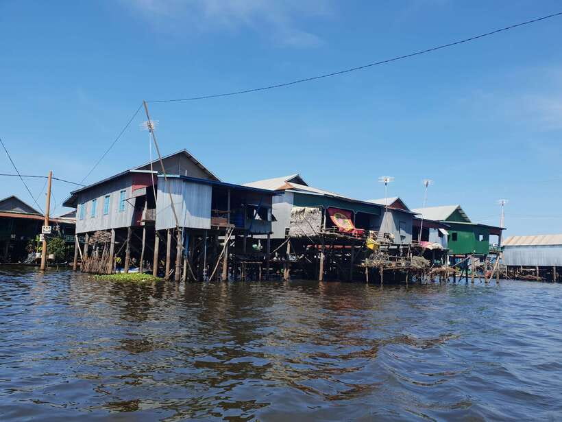 Siem Reap: Kompong Khleang Floating Village Guided Tour - Boat Time on Tonle Sap: Schools, Pagodas, and Floating Homes