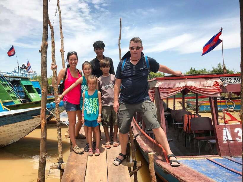 Siem Reap: Kompong Phluk Floating Village with Transfers - English guide support: what to expect from communication