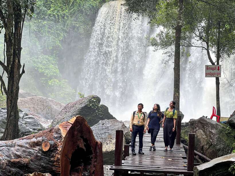 Siem Reap: Kulen Mountain Small Group Tour with Picnic Lunch - Guides and drivers: what good guiding looks like on Kulen