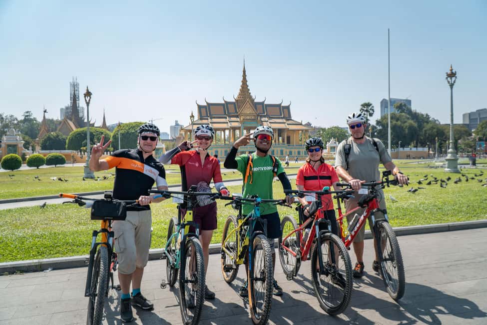 Siem Reap: Morning Food Tour, Market Walking & Street Art - Key things to know before you go