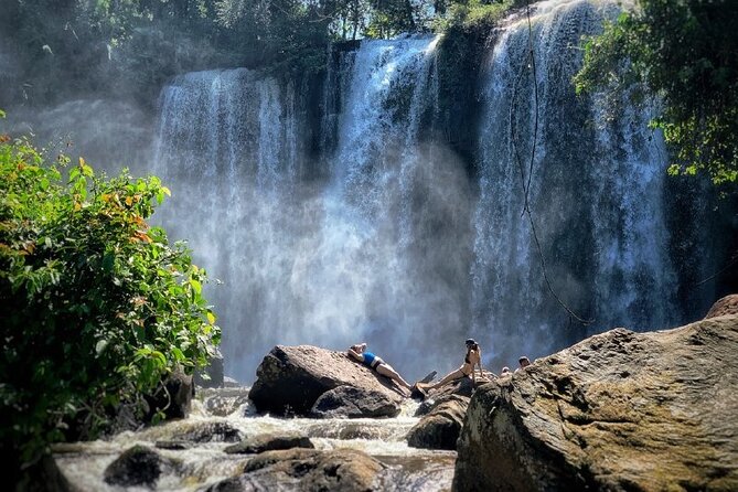 Siem Reap Outdoor Private Tour (Waterfalls 50km from Siem Reap) - Stop near Siem Reap: first viewpoints, reclining Buddha, and the 1000 Lingas